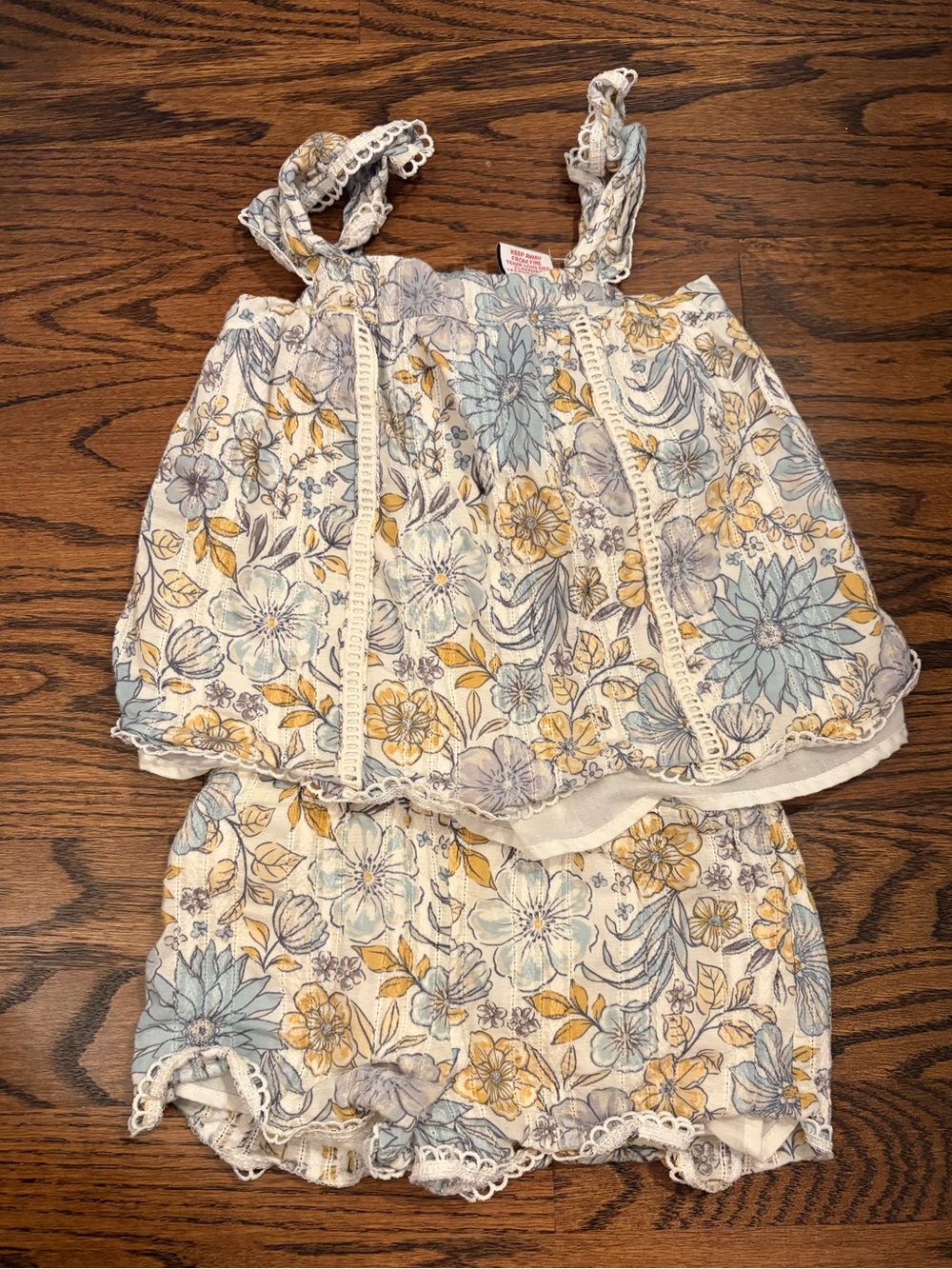 cupcakes & cashmere Girls Floral Short Set - Blue and Yellow